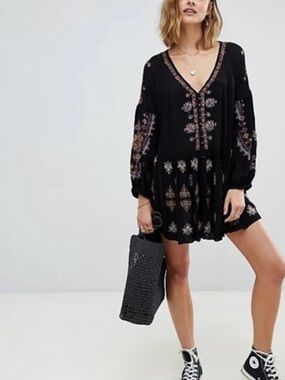 Free People Arianna Embroidered Tunic Size S